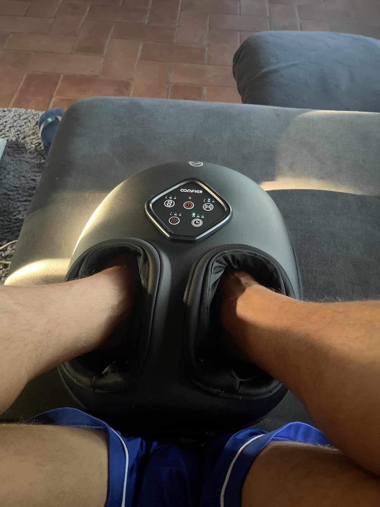 Zu eng für große Füße