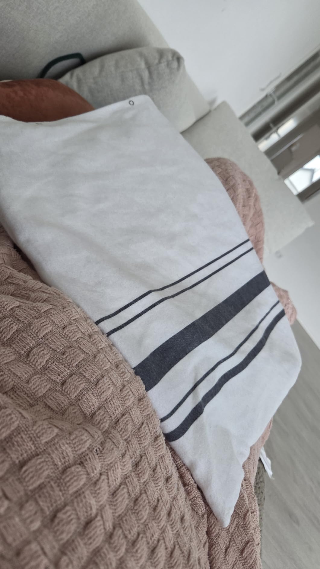 Gutes Kissen mit kleinem Makel